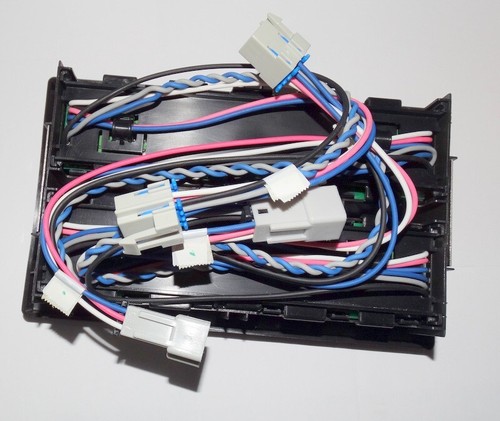 Nuevo interruptor de carcasa Navistar International 3549777C4 - Imagen 2 de 3