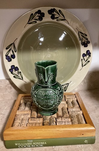 VINTAGE PRISTINE MARZI & REMI GERMAN WINE PITCHER STUNNING! - Picture 9 of 13