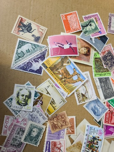 RARE Vintage Stamps World 50s 60s Great Shape 420+ Unique Personal Collection - Picture 2 of 12
