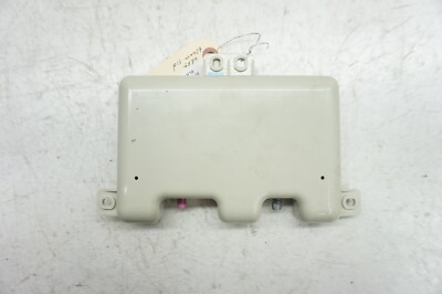 2013-2018 BMW M6 F12 OEM Left Trunk Lid Multi Band Antenna Module