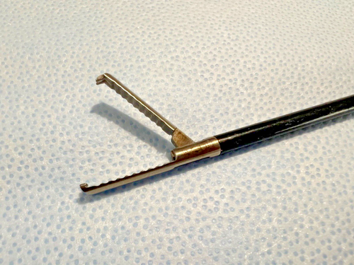 R. Wolf 8393.4897 laparoskopische Greifzange 5 mm x 46 cm gezackt 2x3 Zähne - Bild 3 von 6