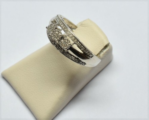 10K massiver Weißgold rein natürlicher 0,67 TCW Diamant Cluster Ring H SI1 Größe 8 - Bild 2 von 5