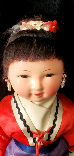 MUÑECA NIÑA ASIÁTICA ANTIGUA 13" EN TRAJE TRADICIONAL - COMPOSICIÓN Y TELA? - Imagen 4 de 24