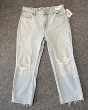 Wrangler Women Size 12/31 High Rise Rodeo Straight Crop Jeans Light Wash NEW