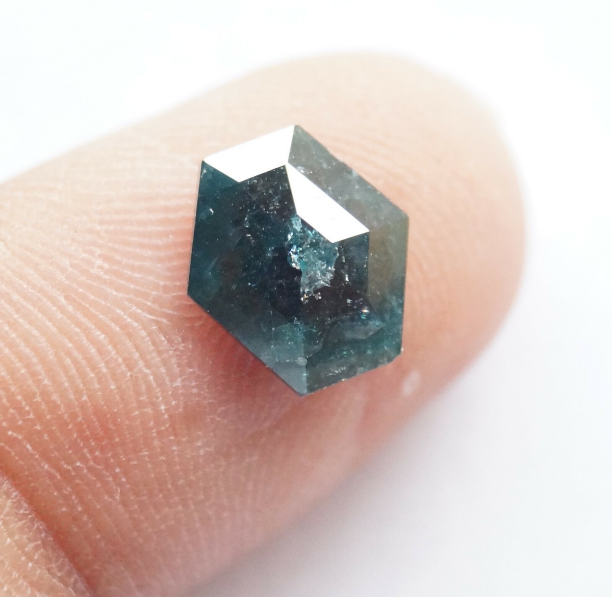 Diamant Naturel Brut Bleu émeraude - Taille Rose 5.52mm, 0.71 Carats, Clarté I3 - Neuf Sans Emballage