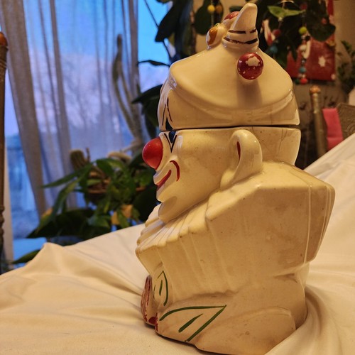 VINTAGE 1940S MCCOY CLOWN COOKIE JAR GOOD COLLECTIBLE CONDITION SEE PHOTOS - Picture 4 of 9
