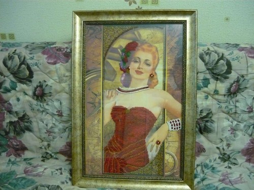 Bead Embroidery Kit "Dolly" size 11.8"x18.5" / 30.0x47.0 cm - Picture 2 of 2