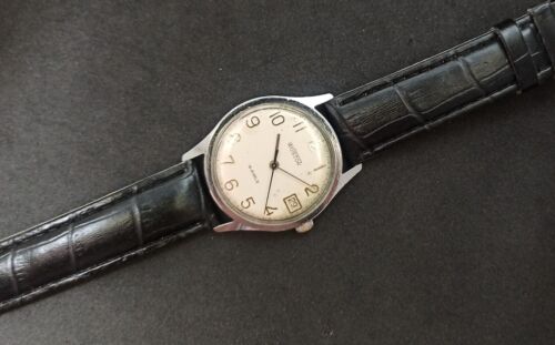 Vintage Men's watch Vostok 18 jewels mechanical Soviet USSR - Picture 4 of 12