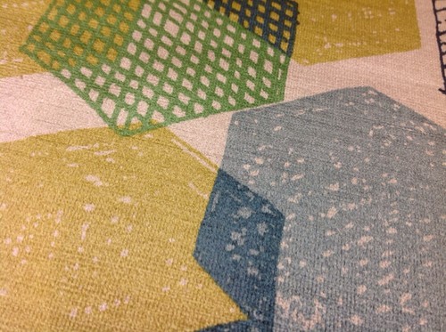 Villa Nova Abstract Geometric Velvet Fabric- Honeycomb / Kelp 1.35 yd V3079/04 - Picture 2 of 3