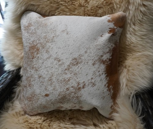 Cowhide Cushion - A Gorgeous Roan & White Speckled Park 40CM Sq Cushion Cover - Picture 3 of 7
