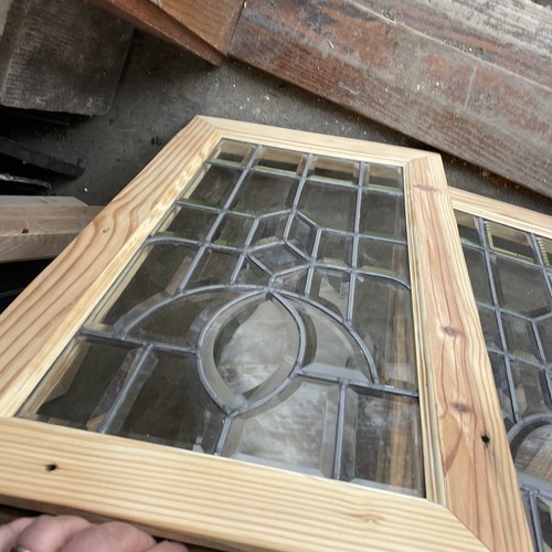 SG4592 two av Price each Antique all Beveled Glass Window 16.25 x 28.25￼ - Picture 6 of 7