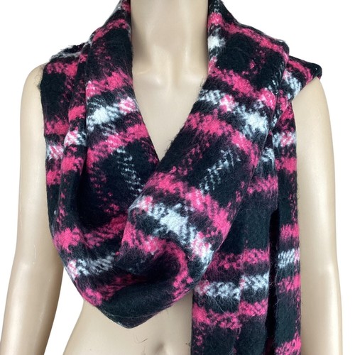 Victorias Secret Pink & Black Plaid Fringed Scarf For Women - Picture 2 of 6