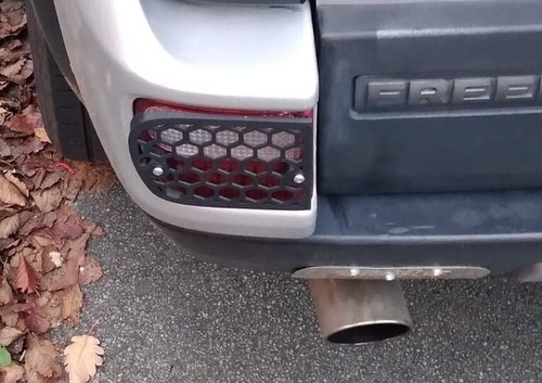 landrover freelander 1 face lift REAR LIGHT GUARDS (full set) - Picture 6 of 9