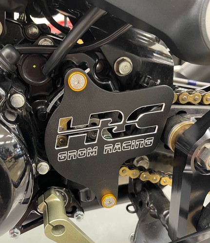 Cubierta de piñón HRC de aluminio Billet 2022+ Honda Grom MSX 125cc - Imagen 2 de 4