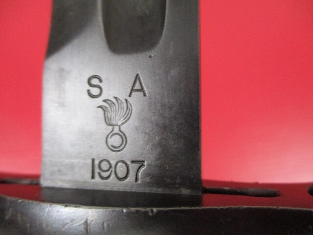 Picture 9 of 18