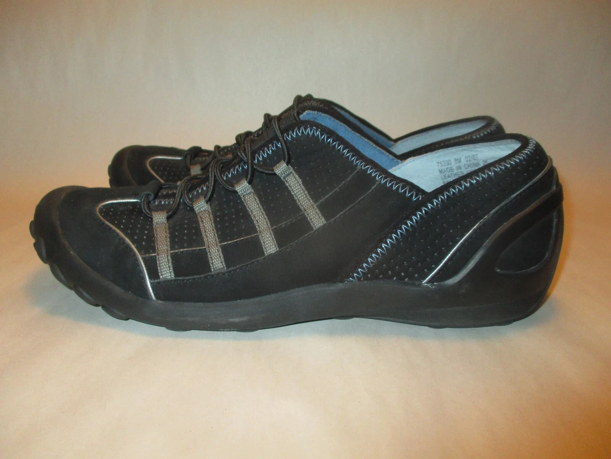 Clarks privo slip on hotsell shoes