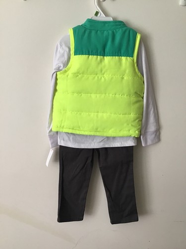 Toddler Boys 3 Piece Set - Picture 2 of 8