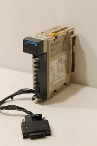 CQM1-DA021 Analog Output module