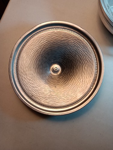 Vintage Round Aluminum Bowl With Lid And Divided Pyrex Dish Insert - Picture 8 of 14
