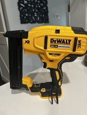 DEWALT DCN680B 20V MAX* XR 18 GA Cordless Bra...
