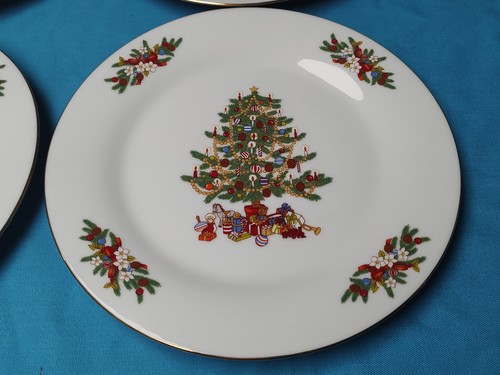 4 Platos de Cena Corona Ming Muérdago Árbol de Navidad Borde Dorado 10 1/2" China - Imagen 2 de 3