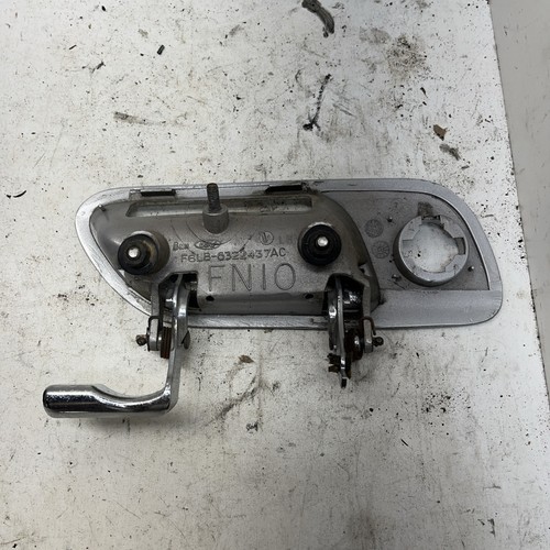 95-02 CONTINENTAL 93-98 MARK VIII LEFT DRIVER DOOR HANDLE Lincoln Silver - Foto 7 di 11