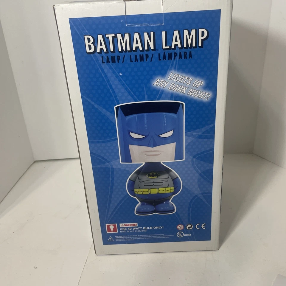 Funko Batman Media Lamp Dark Knight Lamp RARE Vaulted Piece IN BOX - Image 4 of 4