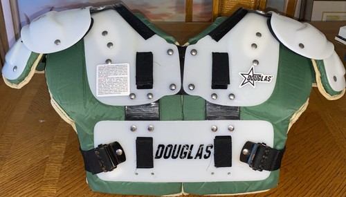 Douglas Custom Pro CP QBK S 17”-18” Football Shoulder Pads - Picture 6 of 11