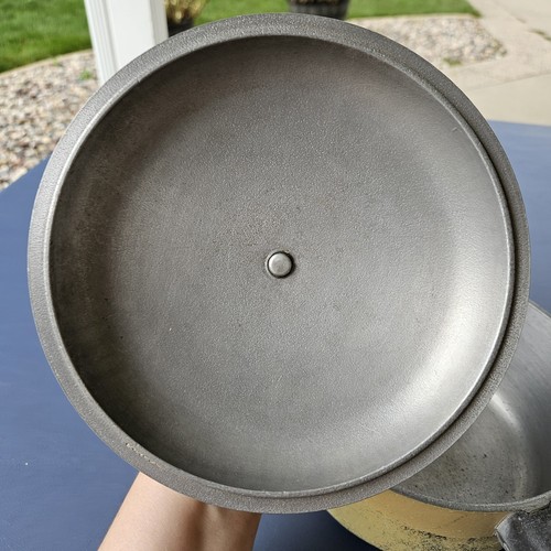 Vintage CLUB Brand Cooking Pot Sauce Pan with Lid Yellow 1.5 quart Aluminum - Picture 7 of 11