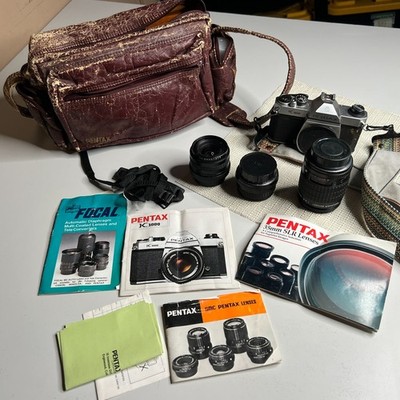 Pentax K1000 35mm Film Camera Bundle w/ 3 Lenses Takumar Focal 28mm Manuals Bag