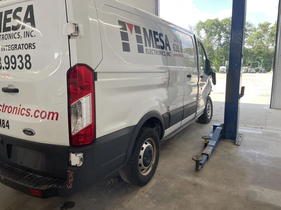 Medidor de velocímetro usado se adapta a: Ford Transit 150 Cluster 2019 MPH 3,7 L ID HK4T-1084 Foto 4 de 4