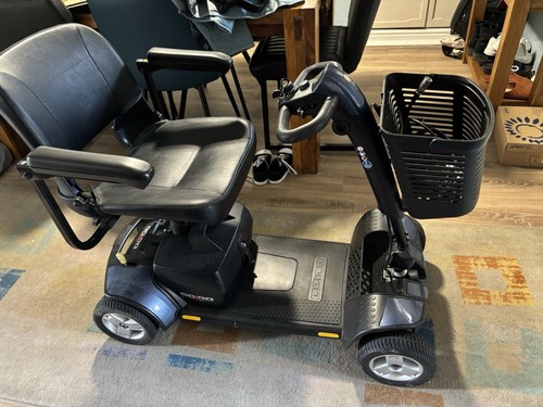 GoGo Elite Traveller Mobility Scooter - Picture 2 of 5