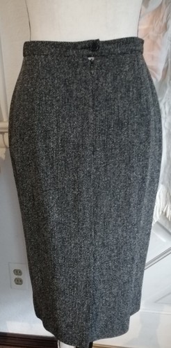 Max Mara Suit Jacket SZ 4 Skirt SZ 6 Gray Tweed Wool Blend Lined Made in Italy - Picture 4 of 5