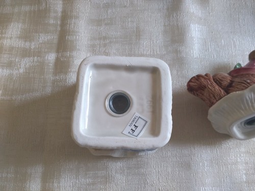 Fitz And Floyd Christmas Quilt Salt And Pepper Shaker - Picture 7 of 8