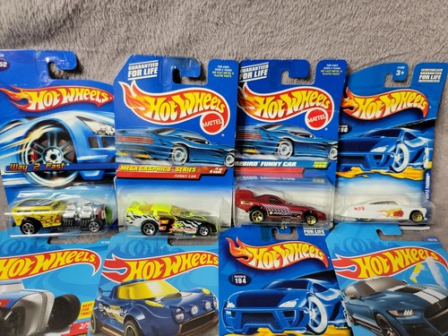 VINTAGE - Lot 16 Hot Wheels verschiedene Autos - 12 Karten 4 lose SIEHE Beschreibung - Bild 2 von 12