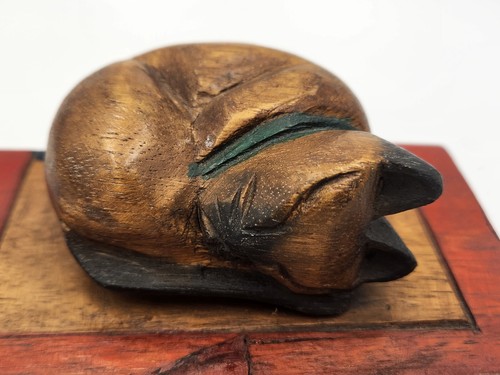 Wood Carved Book Hinged Trinket Box w/Wood Carved Cat Sleeping On Top - Picture 11 of 16