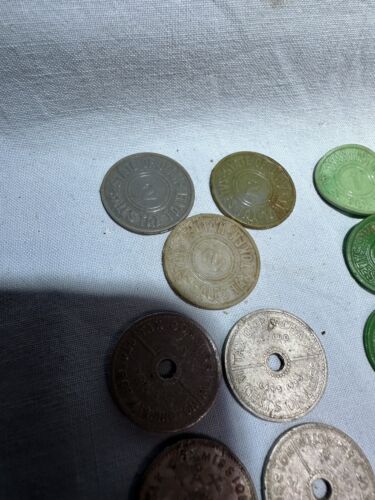 13-State Of Washington and Utah Sales Tax Tokens, Five Metal, Eight Plastic. - Picture 5 of 6