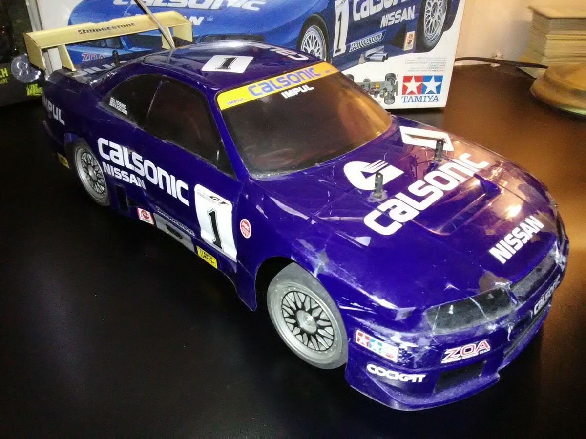 TAMIYA 1/10 RC Calsonic Skyline GT-R 4WD Racing Car Model