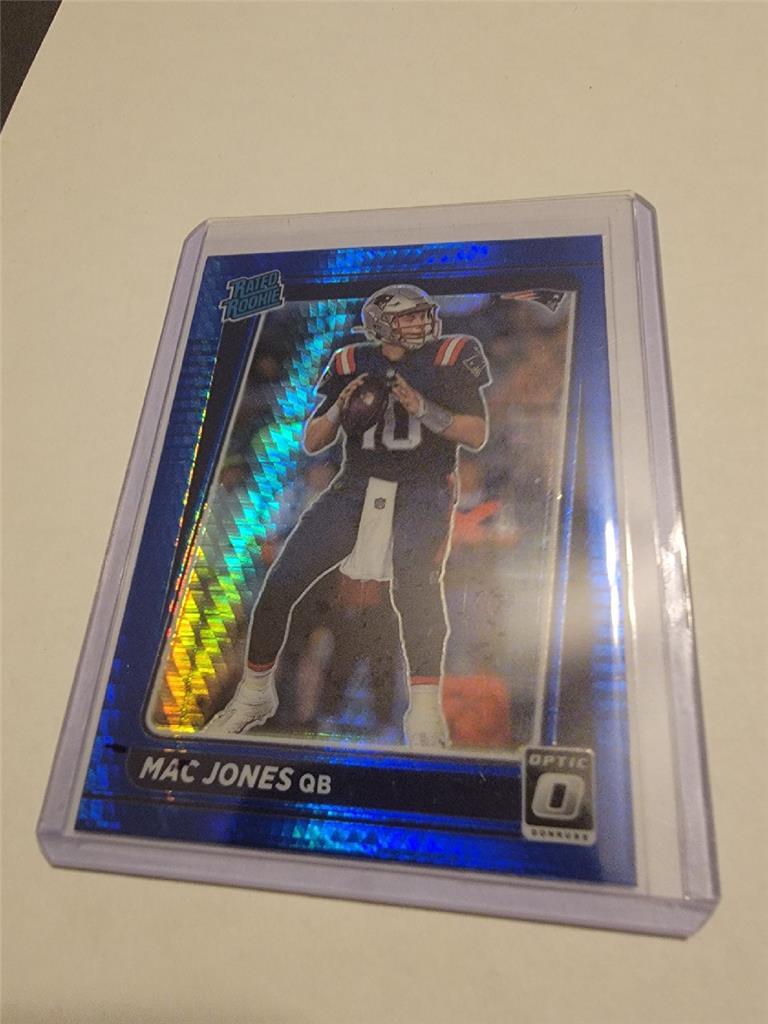 2021 Donruss Optic Rated Rookie Hyper Blue Prizm #206 Mac Jones RC