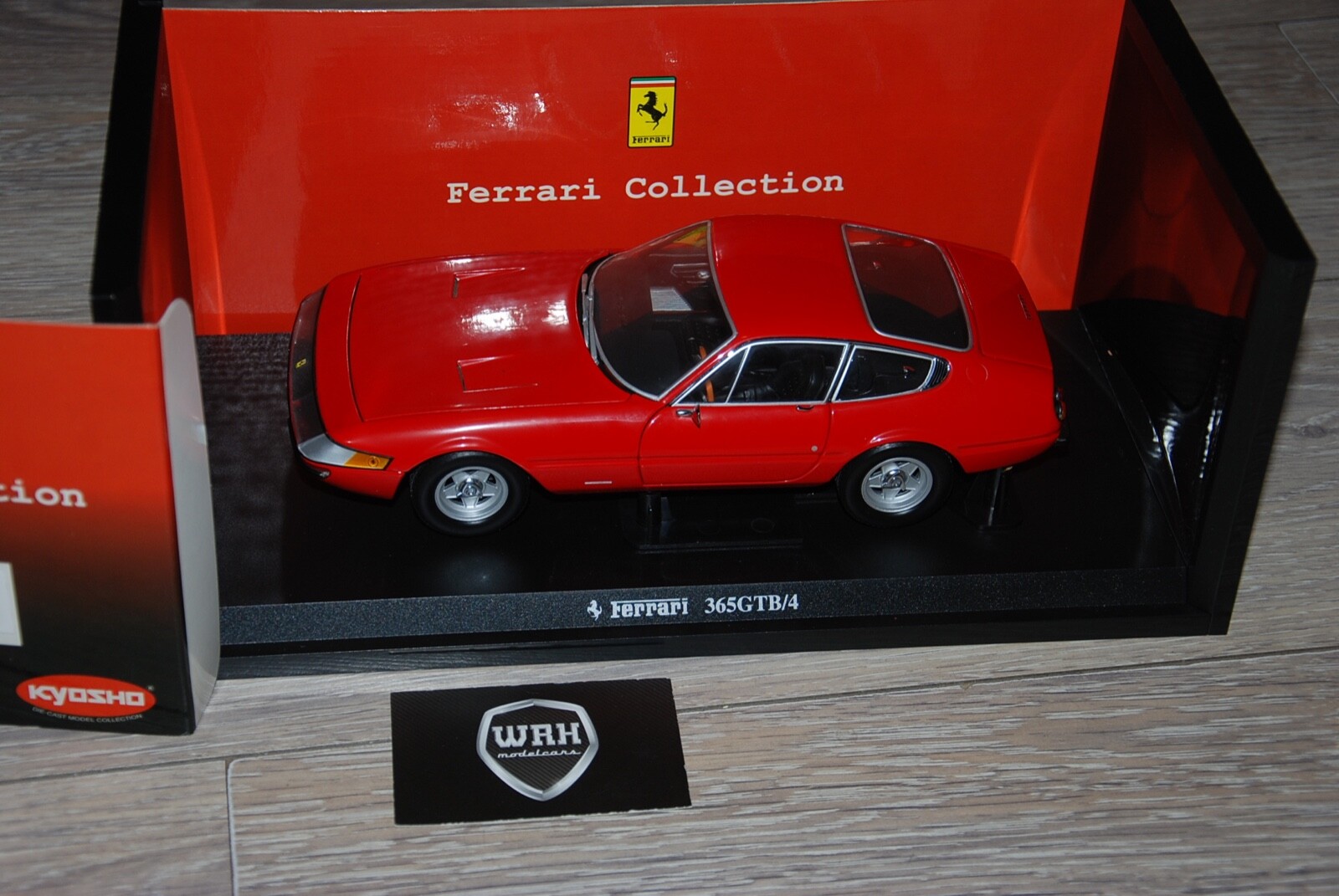 1/18 FERRARI 365 GTB/4 DAYTONA COUPE 1969 RED Kyosho SEE INFO 1/18 FERRARI 365 GTB/4 DAYTONA COUPE 1969 RED Kyosho SEE INFO
