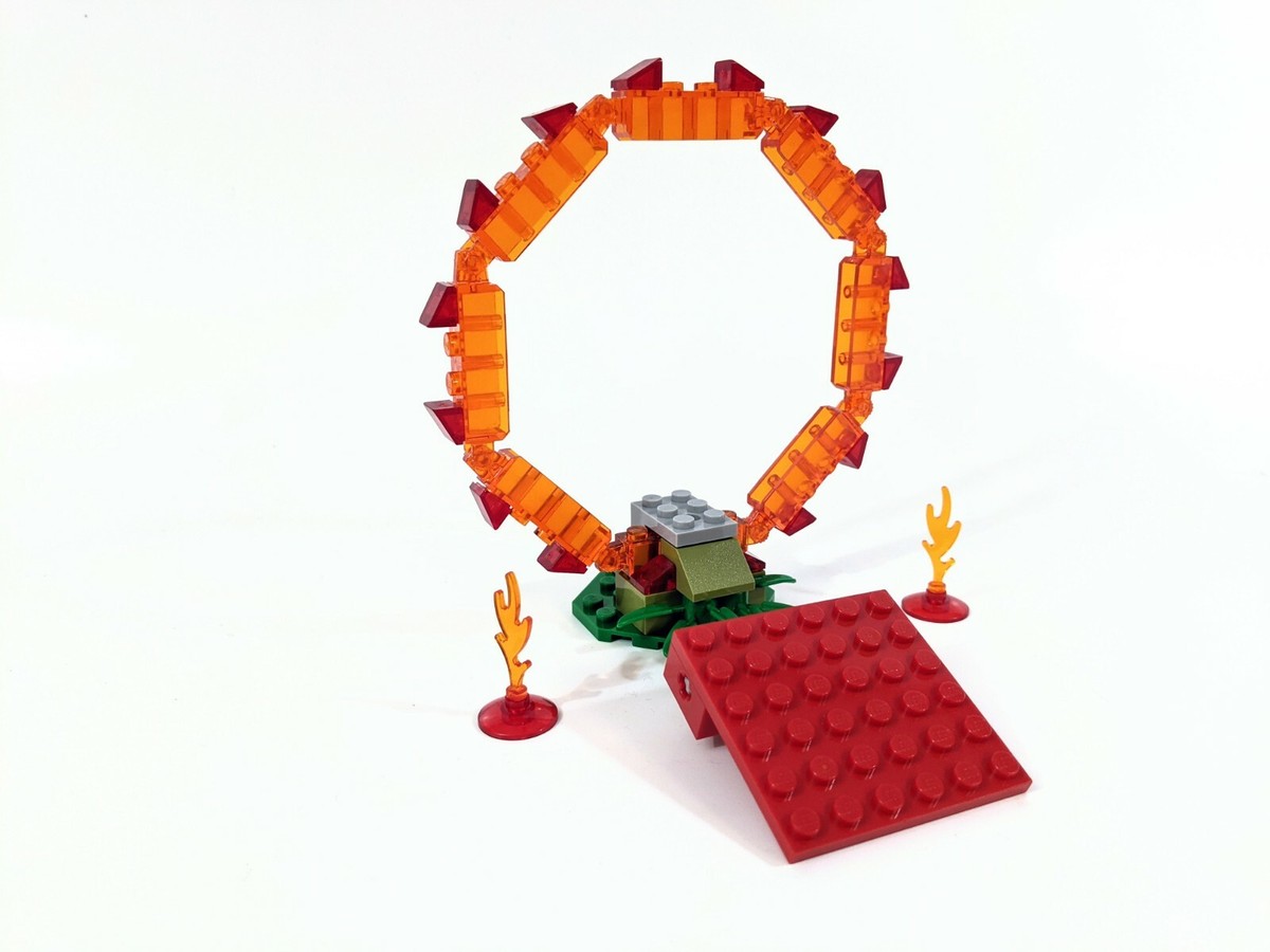 チム LEGO Legends of Chima 70100 Ring of Fire - Complete Set with