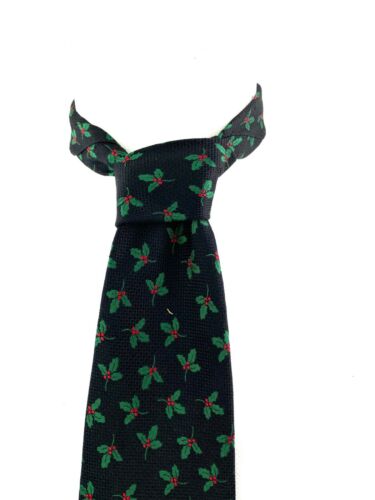 Corbata para hombre Van Heusen negra con acebo verde y rojo - Imagen 2 de 4