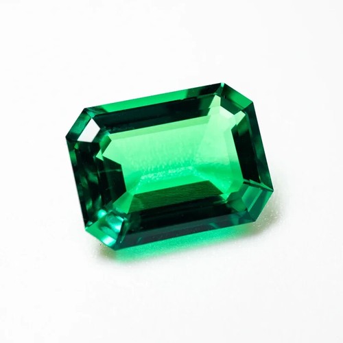 Lab Grown Columbia Emeralds size 13x18mm Hydrothermal Emerald AGL Certificate - Picture 4 of 23