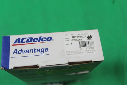 NUEVO KIT DE PASTILLAS DE FRENO DELANTERAS OEM GM AcDelco Advantage 04-09 CTS STS SRX 19285961		 - Imagen 2 de 2