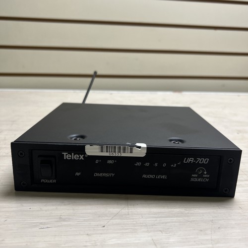 TELEX UR-700 WIRELESS MICROPHONE SYSTEM - PARTS - Picture 1 of 7