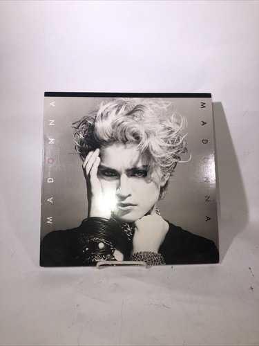MADONNA12'' VINYL LP RECORD SELF TITLED 1st ALBUM 1983 SIRE - Bild 1 von 9