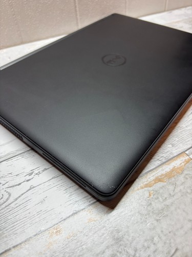 Dell Latitude E5450 (14" FHD/Intel i3-5010u/8GB/Intel HD 5500/SSD 240GB) - Foto 9 di 21