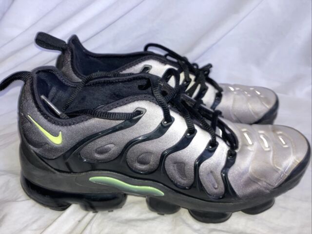 Size 9.5 - Nike Air VaporMax Plus Neon 95 2018 for sale online | eBay Size 9.5 - Nike Air VaporMax Plus Neon 95 2018 for sale online | eBay