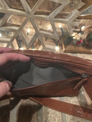 Spikes & Sparrow Genuine Leather Waist Belt Bag Crossbody Brandy EUC - Picture 6 of 11