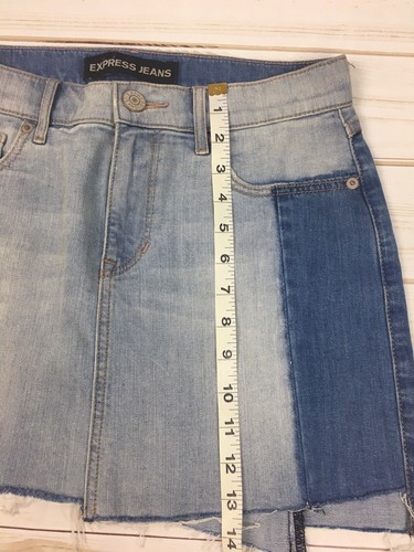 Express Jeans Y2K Mini Skirt Distressed Patch Denim Stretch Size 2 LKNW - Picture 3 of 6